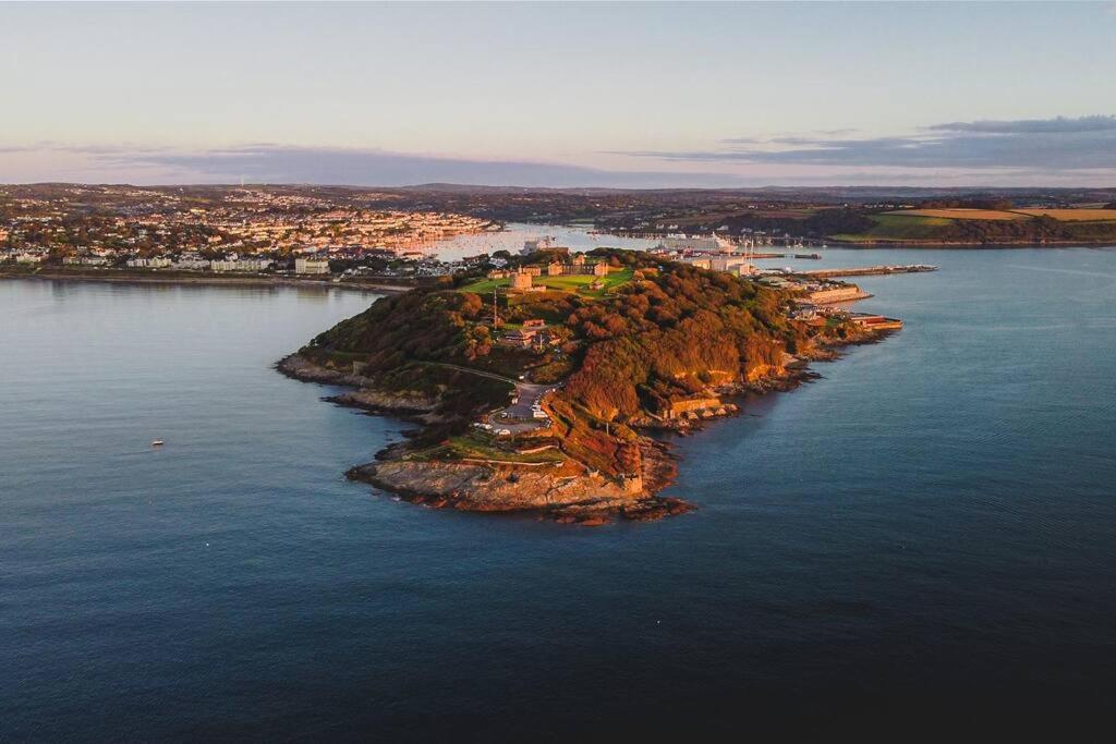 The Nest, Central Falmouth, 10 Mins To The Beaches And Off Street Parking Luaran gambar